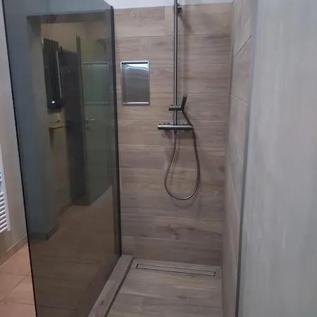 Gemuetliche Ferienunterkunft Lägenhet