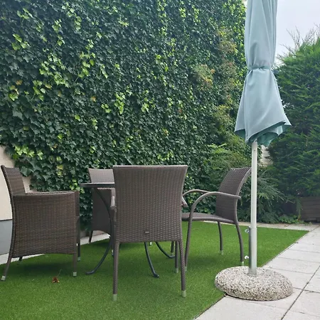 Lägenhet Gemuetliche Ferienunterkunft Ribnitz-Damgarten